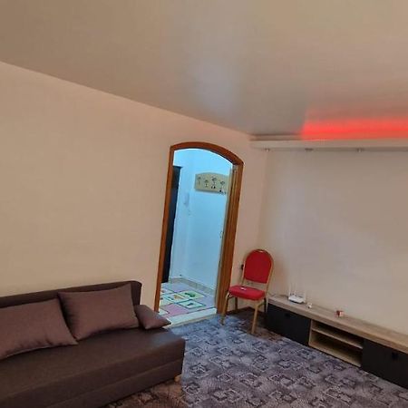 Anastasia. Lägenhet Tulcea Exteriör bild